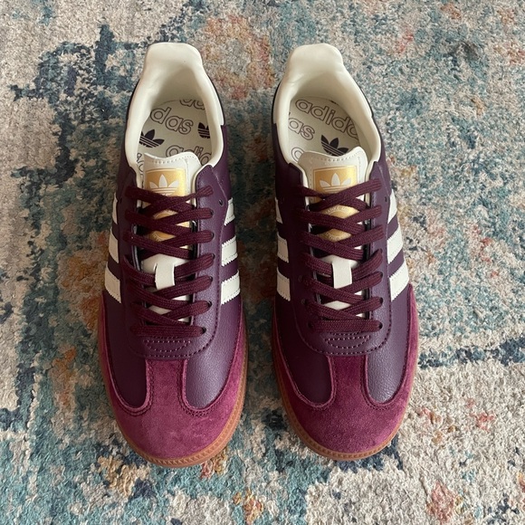 Adidas Samba OG Maroon Sneakers - Picture 2 of 7